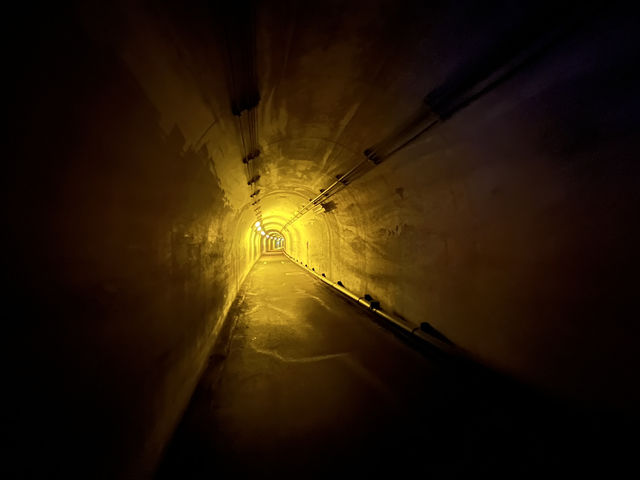 🌄 Enchanting Depths – Kiyotsu Gorge (Tunnel of Light)
