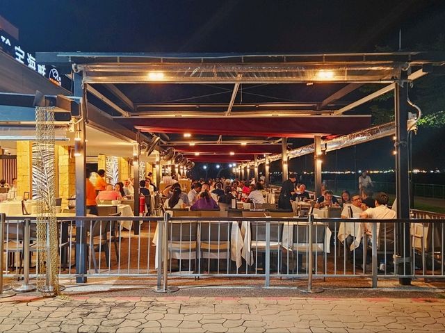 A scumptious dinner at Jumbo Seafood, East Coast