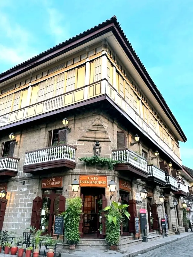 Intramuros: Walking Through Manila’s History