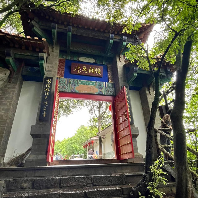 ⛰️✨ Dragon Gate at Western Hills (龙门, Longmen) – Kunming’s Cliffside Wonder!