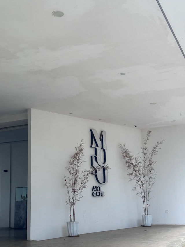 White Walls & Warm Brews: Inside Muso Batam