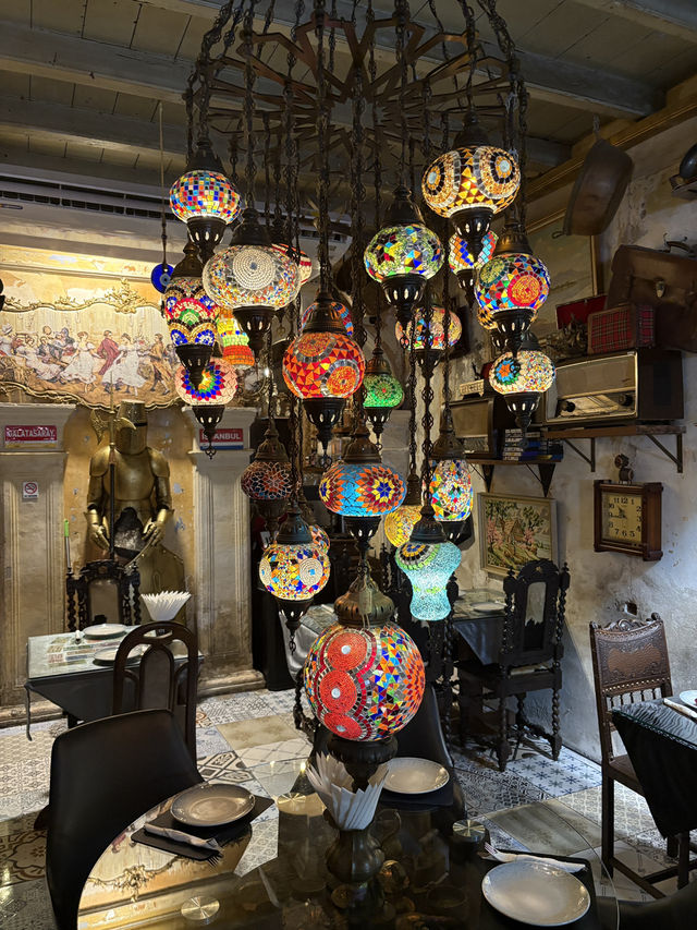 Efe Old Town Restaurant in Phuket Old Town