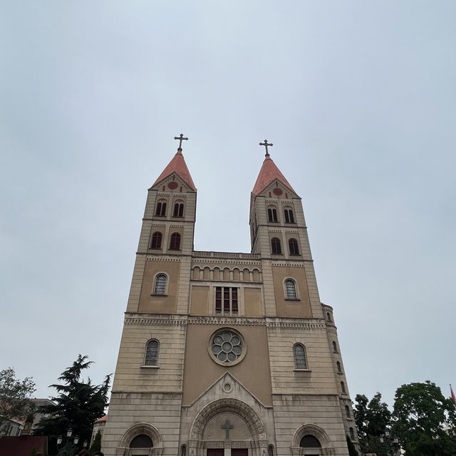 ⛪️ Time Travel in Qingdao: St. Michael’s Cathedral with European Charm 💫