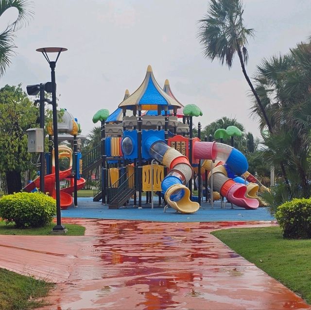 สวนสาธารณะชายทะเลบางพระ