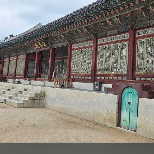 경복궁 (Gyeongbokgung Palace)