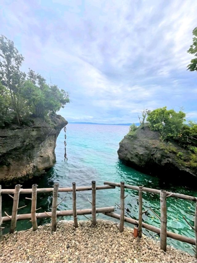 Slow Days at Dak-Dak Beach