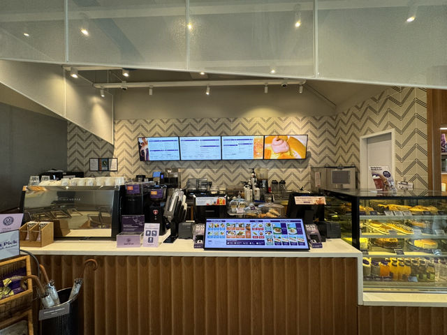 ☕ The Coffee Bean & Tea Leaf @ Eco Botani – Peaceful Coffee Break in the Afternoon