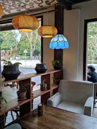 ☕ : Le Banneton Café  คาเฟ่หลวงพระบาง ลาว