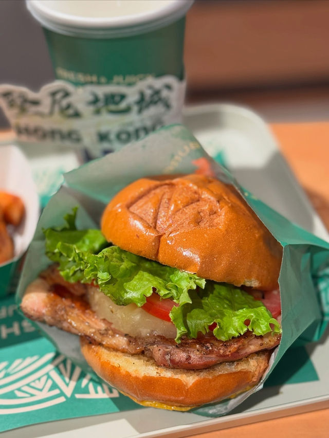 N+ BURGER 堅尼地城海景店 🌊🍔｜黑椒漢堡配德啤！安格斯牛嘅極致享受