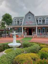 Hug village 