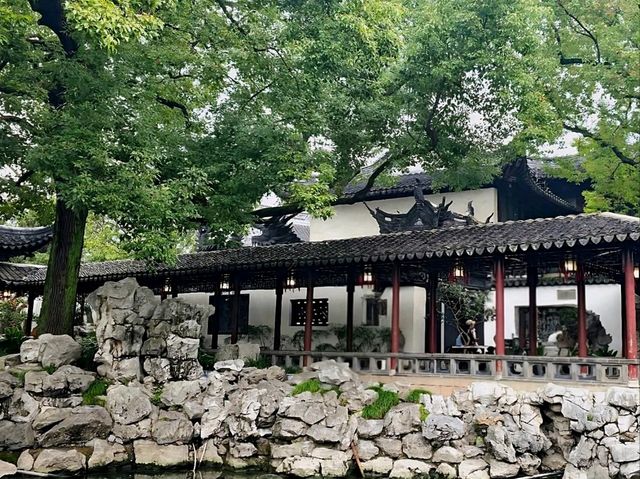 A Stroll Through Time : Yu Gardens