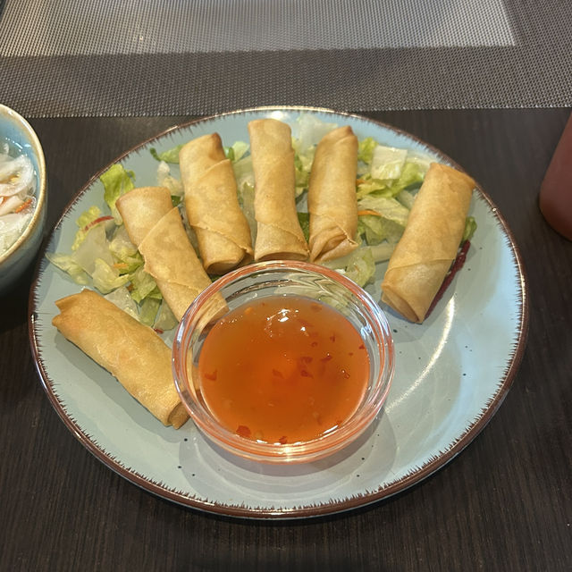 카를로비바리: 온천과 자연, 그리고 문화의 도시