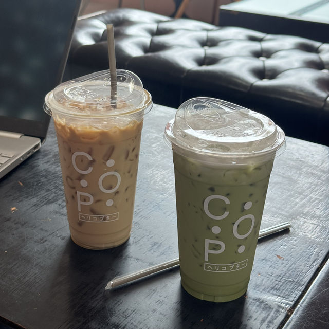 Copter's Coffee&Cake คาเฟ่ในปั๊ม PT 