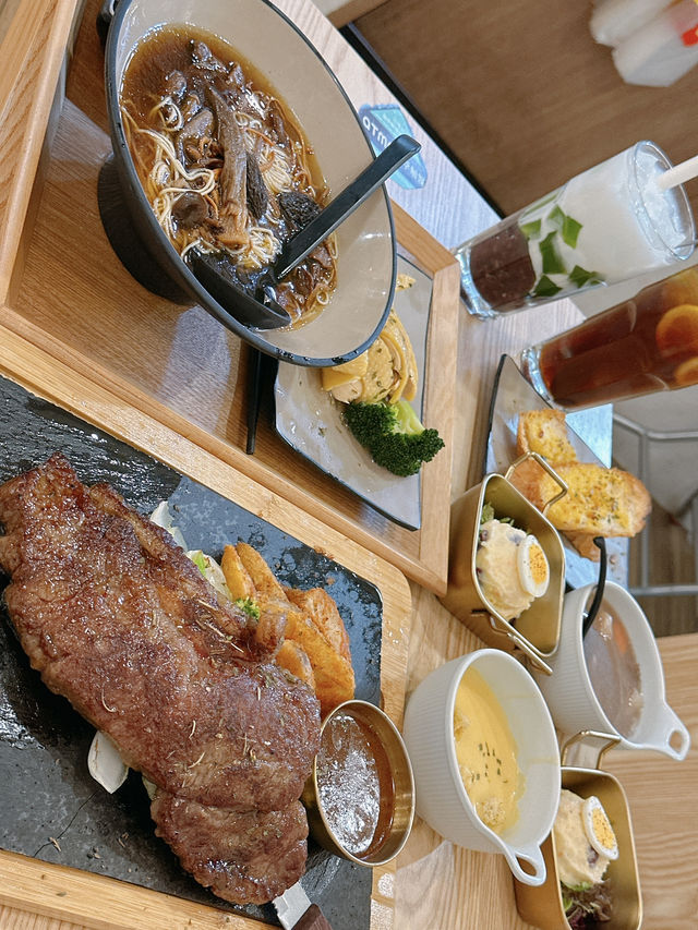 溫馨中西合璧新派餐廳🍴｜中意餐室 (大角咀)  