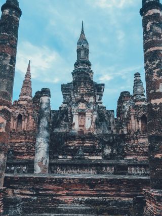A historical tour of Thailand? The road from Chiang Mai to Bangkok is filled with hidden Thai history.