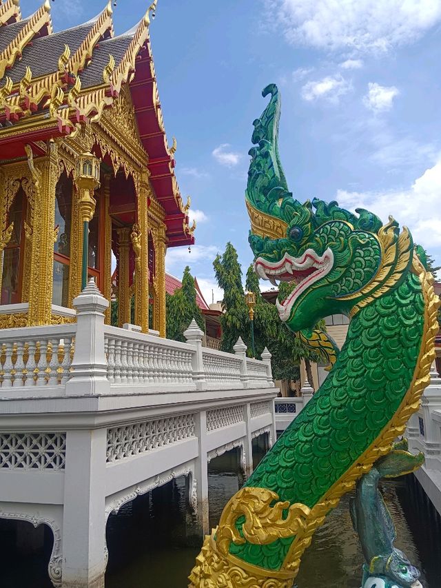 วัดบางไผ่ อารามหลวงสวยๆในนนทบุรี วัดบางไผ่ อารามหลวงสวยๆในนนทบุรี