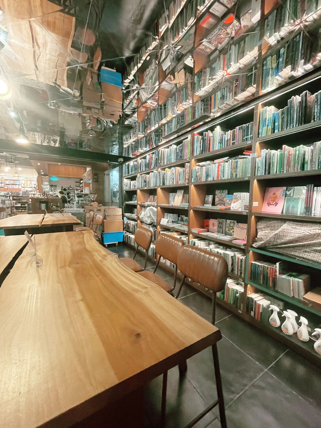 百老匯電影中心~看電影感受文化氣息 百老匯電影中心~看電影感受文化氣息