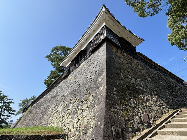 松江城外曲輪(二之丸下ノ段) 米蔵遺跡與城下迎賓空間 松江城外曲輪(二之丸下ノ段) 米蔵遺跡與城下迎賓空間