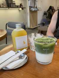 ☕ Care Raaw Hanoi – คาเฟ่ Specialty Coffee กลาง Ol