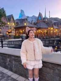 FROZEN Disneyland HK     