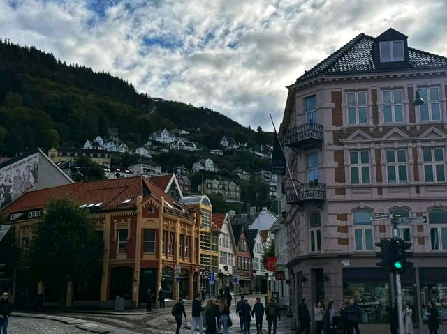 Bryggen Wharf: Bergen’s Historic Waterfront 🌊