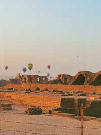 🌟 Colossi of Memnon – Luxor, Egypt