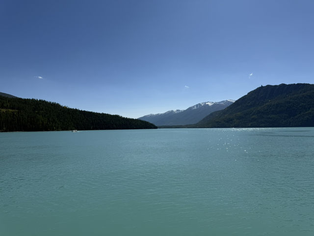 Experience exotic 4 seasons in a day in Northern Xinjiang Experience exotic 4 seasons in a day in Northern Xinjiang