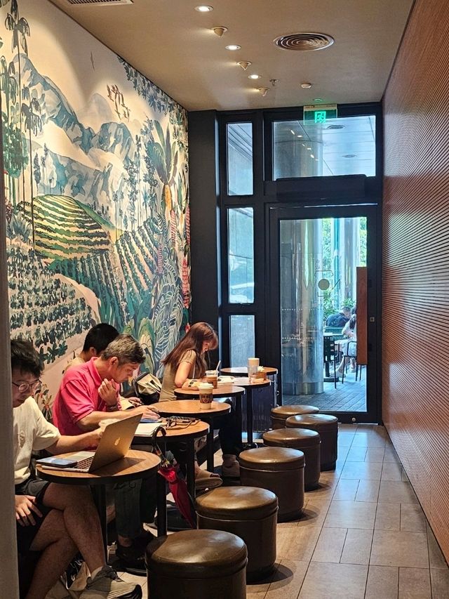 文青必訪咖啡生活空間,價錢是香港的一半 文青必訪咖啡生活空間,價錢是香港的一半