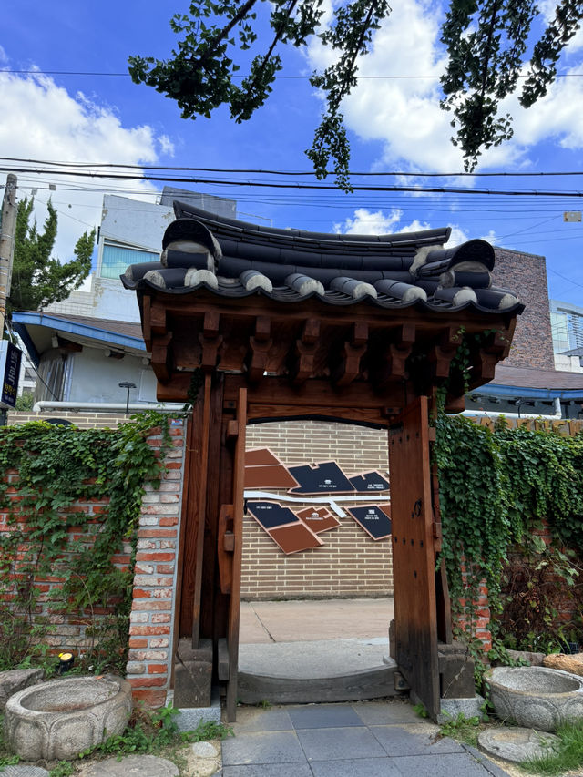 大邱|旅行團都排進景點 百年韓屋星巴克的細節之美 大邱|旅行團都排進景點 百年韓屋星巴克的細節之美
