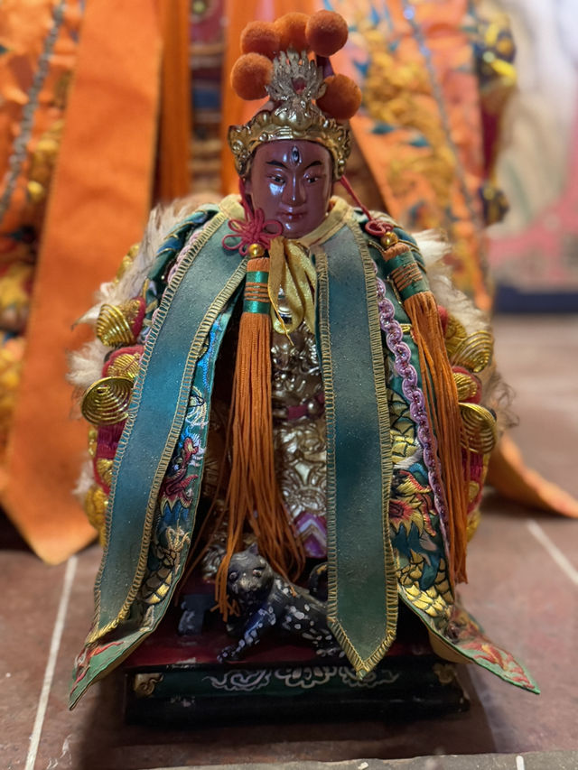 馬祖北竿|芹壁天后宮:依山傍海的信仰歸處,在香煙裊裊裡聽見海的回聲 馬祖北竿|芹壁天后宮:依山傍海的信仰歸處,在香煙裊裊裡聽見海的回聲