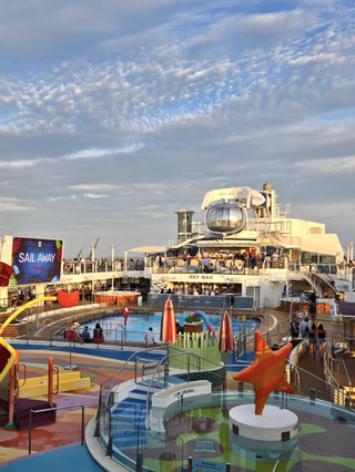 🚢🇸🇬Family Fun Aboard the Ovation of the Seas