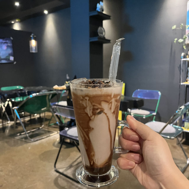 힙한 분위기의 카페를 찾는다면 여기! 청주 시차 🚓 