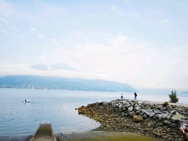 溫哥華波特灣省立公園:海水湛藍🌊 溫哥華波特灣省立公園:海水湛藍🌊
