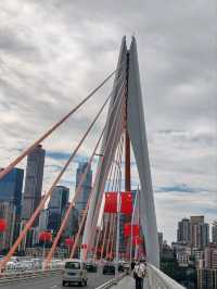 Riverside in the Mountain City: The Majestic Bridge