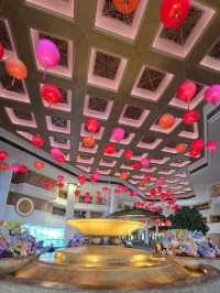 椰樹環繞渡假泳池打卡必去🌴