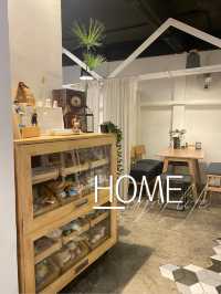 Hwantsu Creative Cafe คาเฟ่สุดชิคย่านสะพานควาย