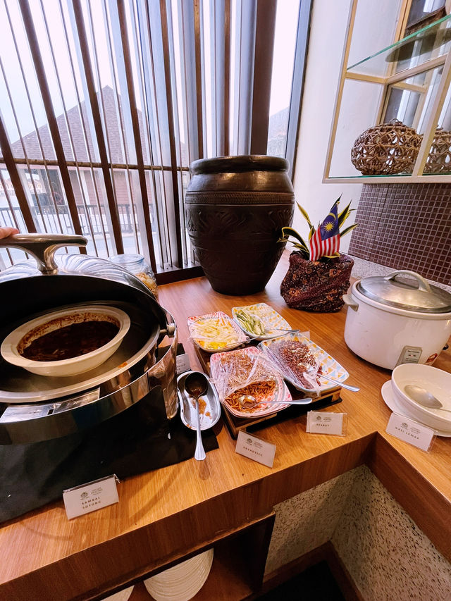 Bila Bila Restaurant – All-Day Dining in Elegant Hotel Style Bila Bila Restaurant – All-Day Dining in Elegant Hotel Style