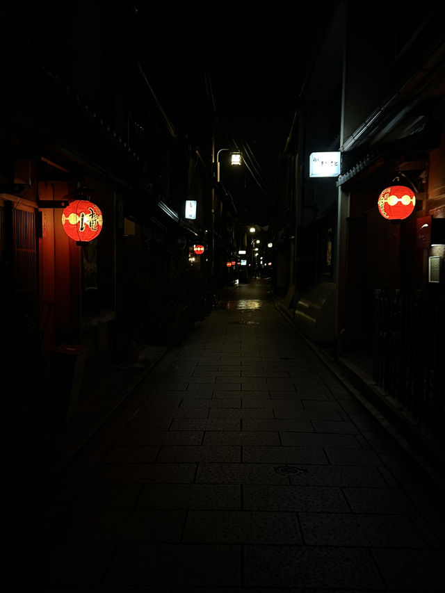 💮✨ Gion — เสน่ห์เกียวโตเก่าแก่ที่งดงามที่สุด 💮✨ Gion — เสน่ห์เกียวโตเก่าแก่ที่งดงามที่สุด