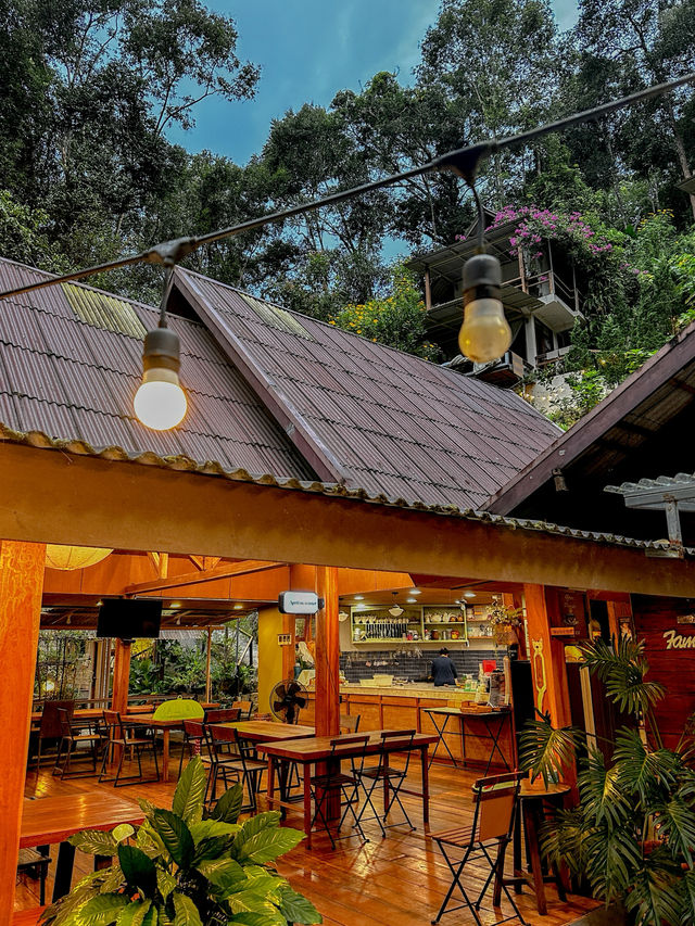 Mae Kampong Village, nestled in the hills of Chiang Mai Mae Kampong Village, nestled in the hills of Chiang Mai