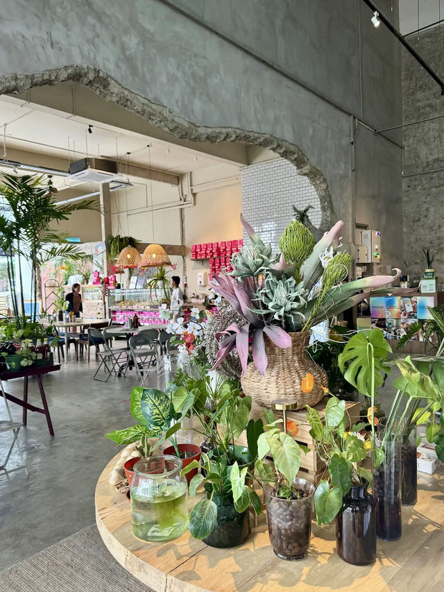 The FOUNDERS Cafe