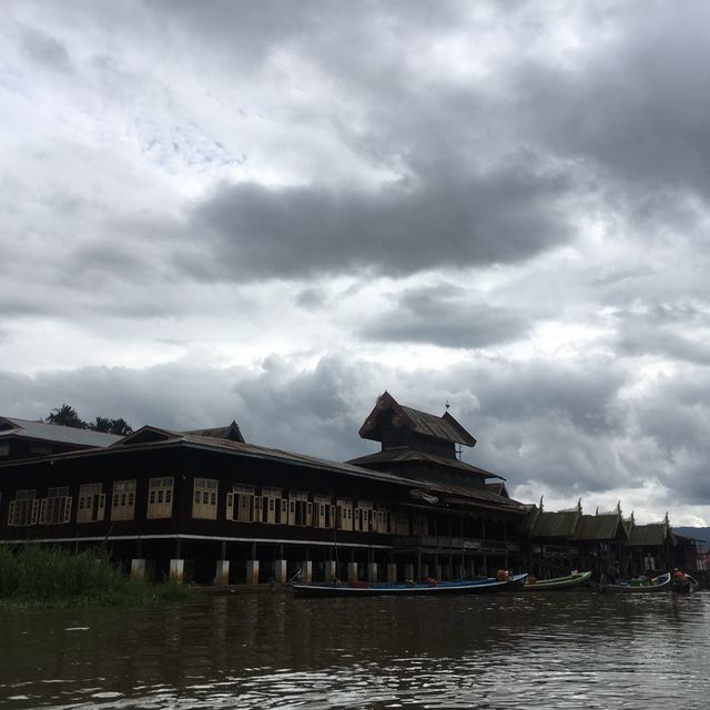 🇲🇲Must Visit in Myanmar: Inle Lake🛶