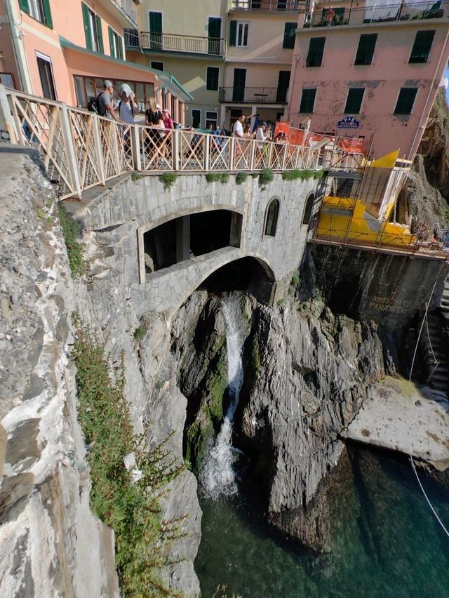意大利五漁村～明信片景Manarola 