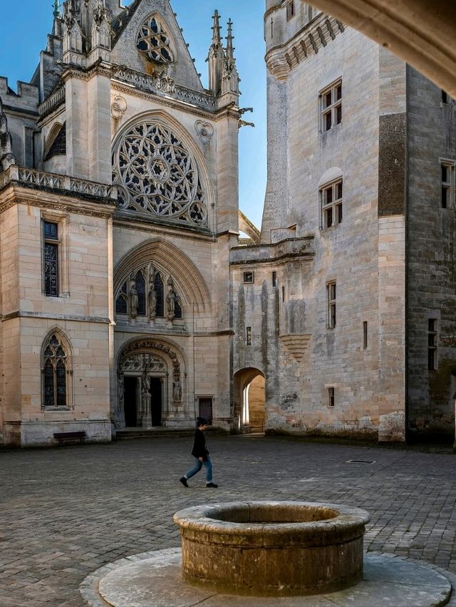 🏰 Pierrefonds Castle – A Fairytale Fortress Reborn