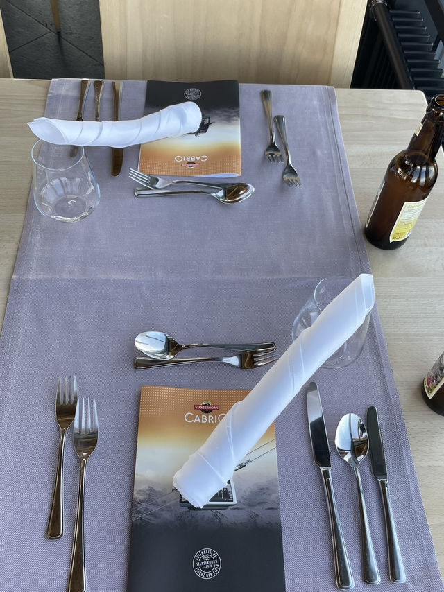 รีวิว: Stanserhorn Dinner + Beer – อาหารเย็นบนยอด