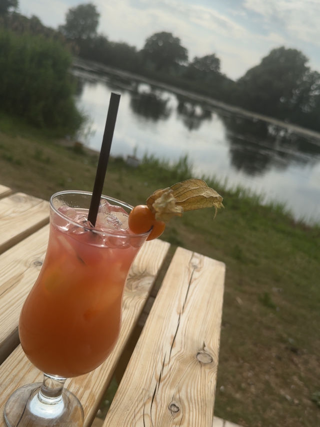 Amazing food and drink! 
