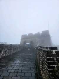 My Foggy Adventure at the Mutianyu Great Wall 🏯🌫️