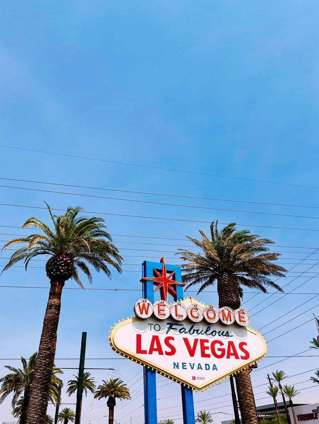 CITY OF NEON DREAMS: The Ultimate Las Vegas Spectacle 🇺🇸 CITY OF NEON DREAMS: The Ultimate Las Vegas Spectacle 🇺🇸