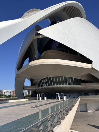 👽 Culture Shock: Valencia's City of Arts and Sciences is NOT From This Planet 🛸