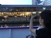 鬧市中乘船漫遊道頓堀🛥