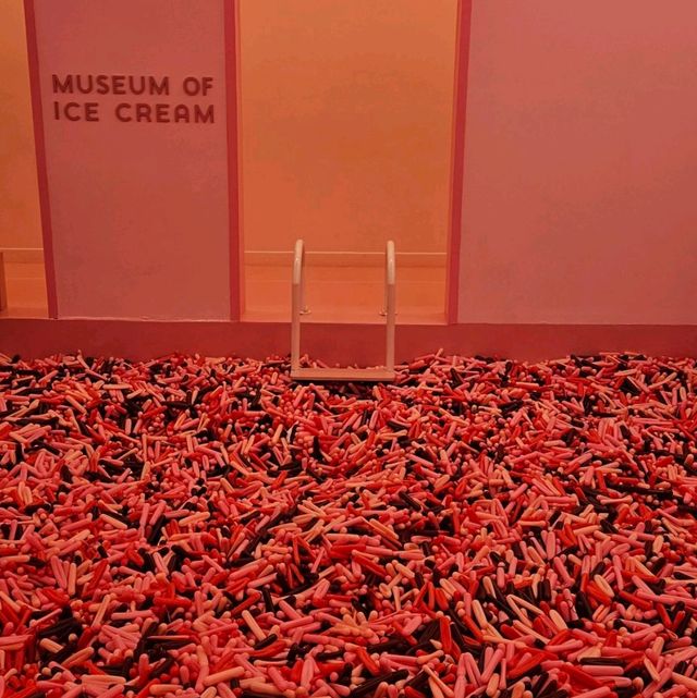 Ice Cream Museum Singapore 🍨